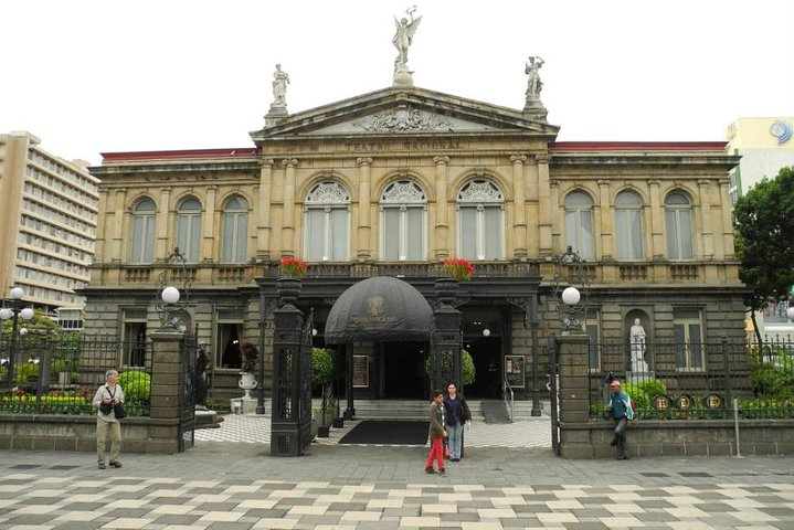 City tour to explore the capitol of Costa Rica  - Photo 1 of 7